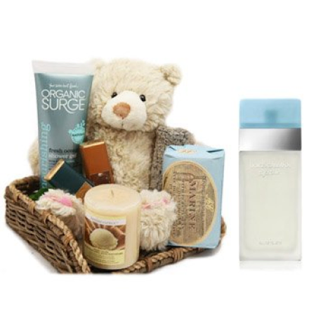 A stento contenuto con Dolce & Gabbana Light Blue